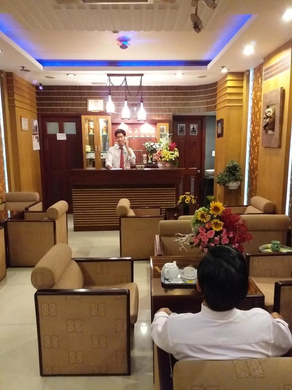 Hoang Vinh Hotel Ho Şi Min Exterior foto